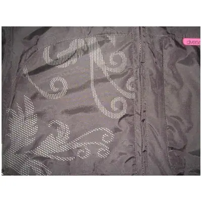 women's ski jacket view 4