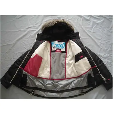 women's ski jacket view 4