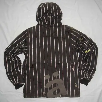 men's ski jacket view 2
