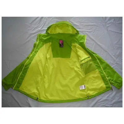women's snowboard jacket view 3