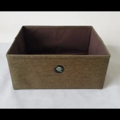 Storage box