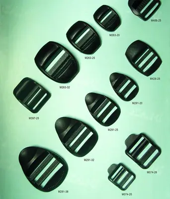 Plastic Buckle 012
