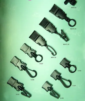 Plastic Buckle 032