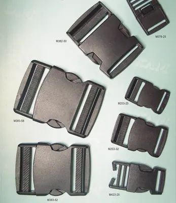 Plastic Buckle 036