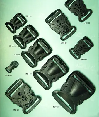 Plastic Buckle 046