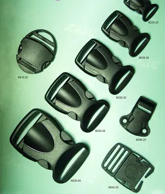 Plastic Buckle 047