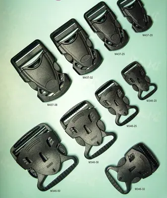 Plastic Buckle 054