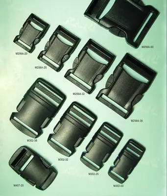 Plastic Buckle 056