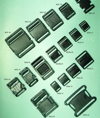 Plastic Buckle 067