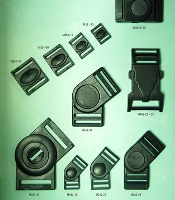 Plastic Buckle 072