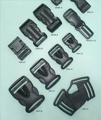 Plastic Buckle 106