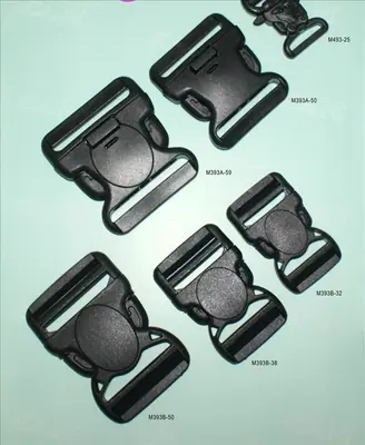 Plastic Buckle 113