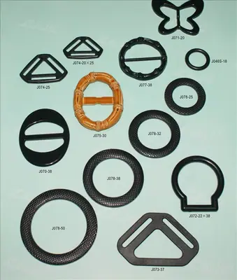 Plastic Buckle 122