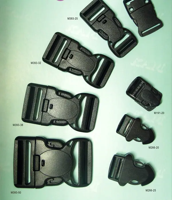 Plastic Buckle 058 — Plastic Buckle supplied by Topono