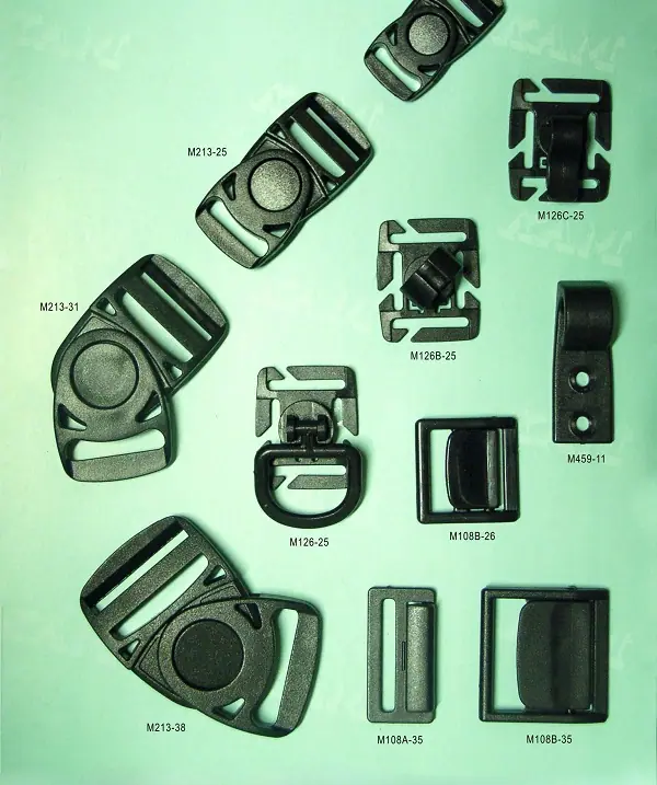 Plastic Buckle 074 — Plastic Buckle supplied by Topono