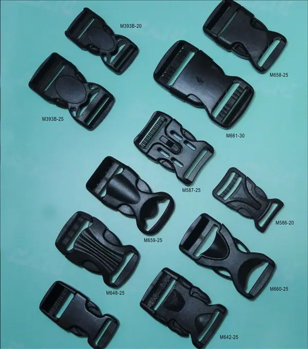 Plastic Buckle 147 — Plastic Buckle supplied by Topono