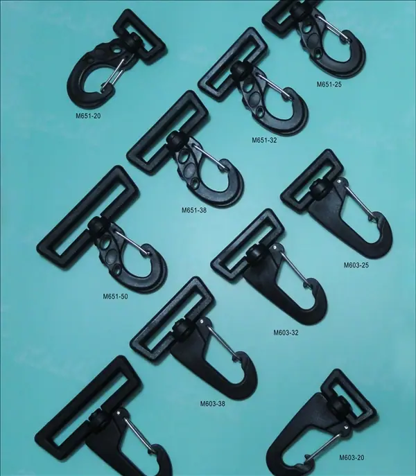 Plastic Buckle 162 — Plastic Buckle supplied by Topono