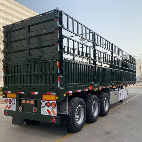 High-Quality 50Ton Fence Trailer For Sale - rear view