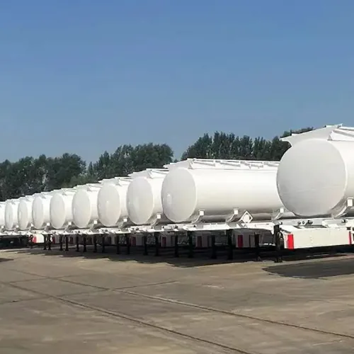 42000 Liters Diesel Oil 3 Axles Fuel Tanker Semi Trailer - suspension and axle detail