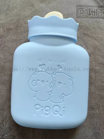 Silicone Hot Water Bag in the rubber and plastic product range, view 3