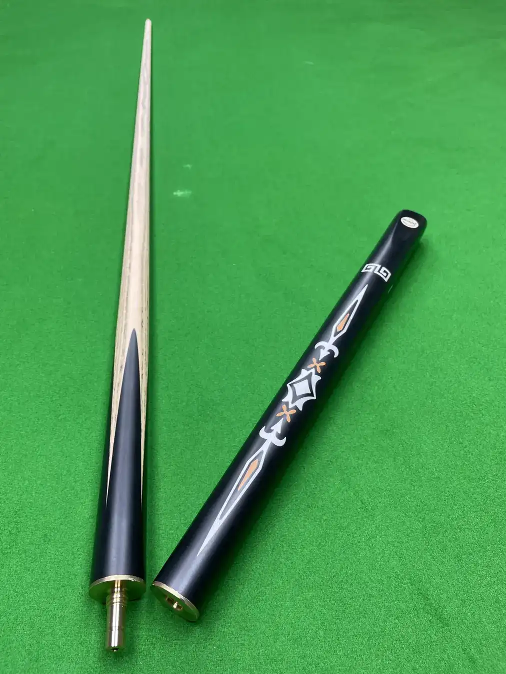 Factory direct handmade billiard cue through rod Chinese black oct 3/4 snooker small head billiard cue in the , photograph 5