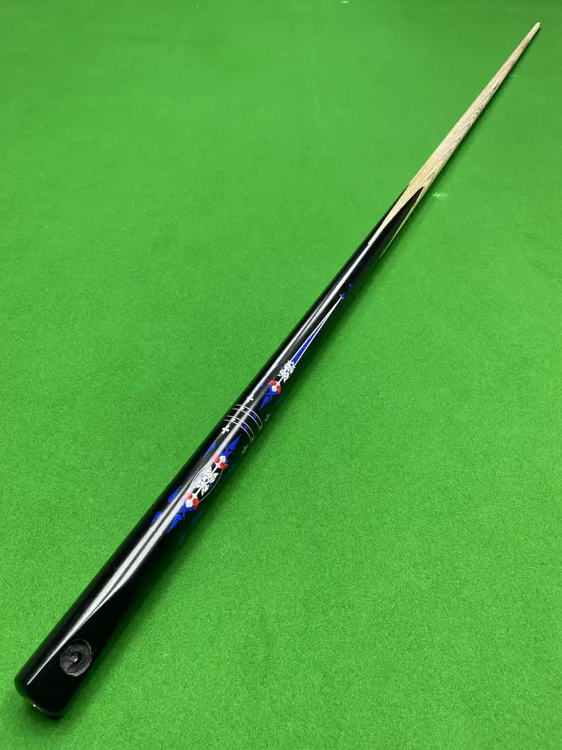 Factory direct handmade billiard cue through rod Chinese black oct 3/4 snooker small head billiard cue in the , photograph 2