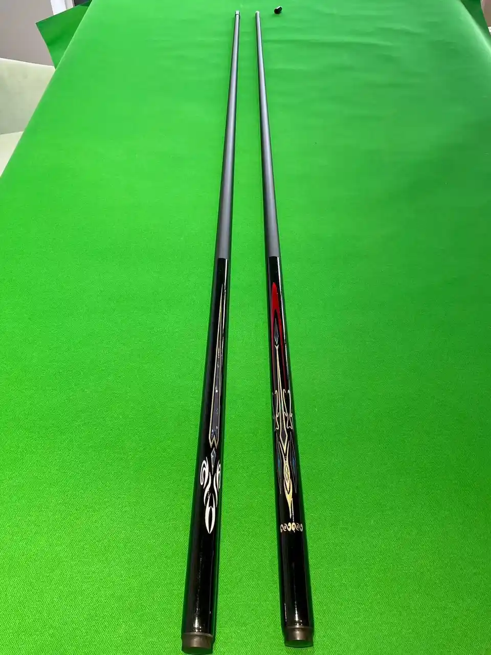 Factory Direct Sale Chinese-style Carbon Billiard Cue, American Nine-Ball Small Tip, Medium Tip, Large Tip Int