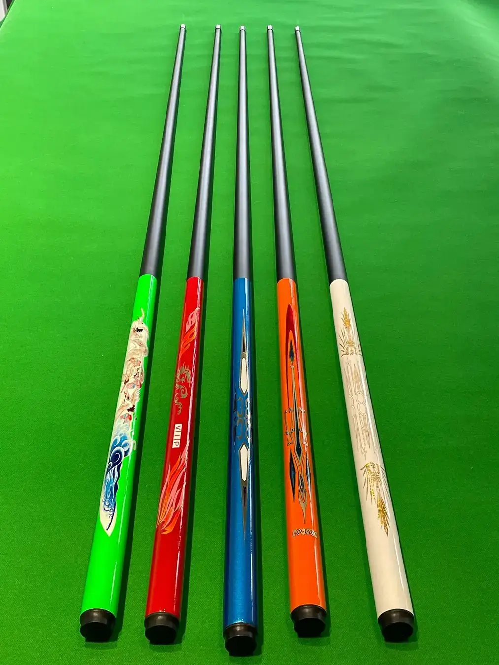 Factory Direct Sale High-Tech Professional Billiard Small Tip Cue Colorful Fiberglass Snooker Chinese Billiard