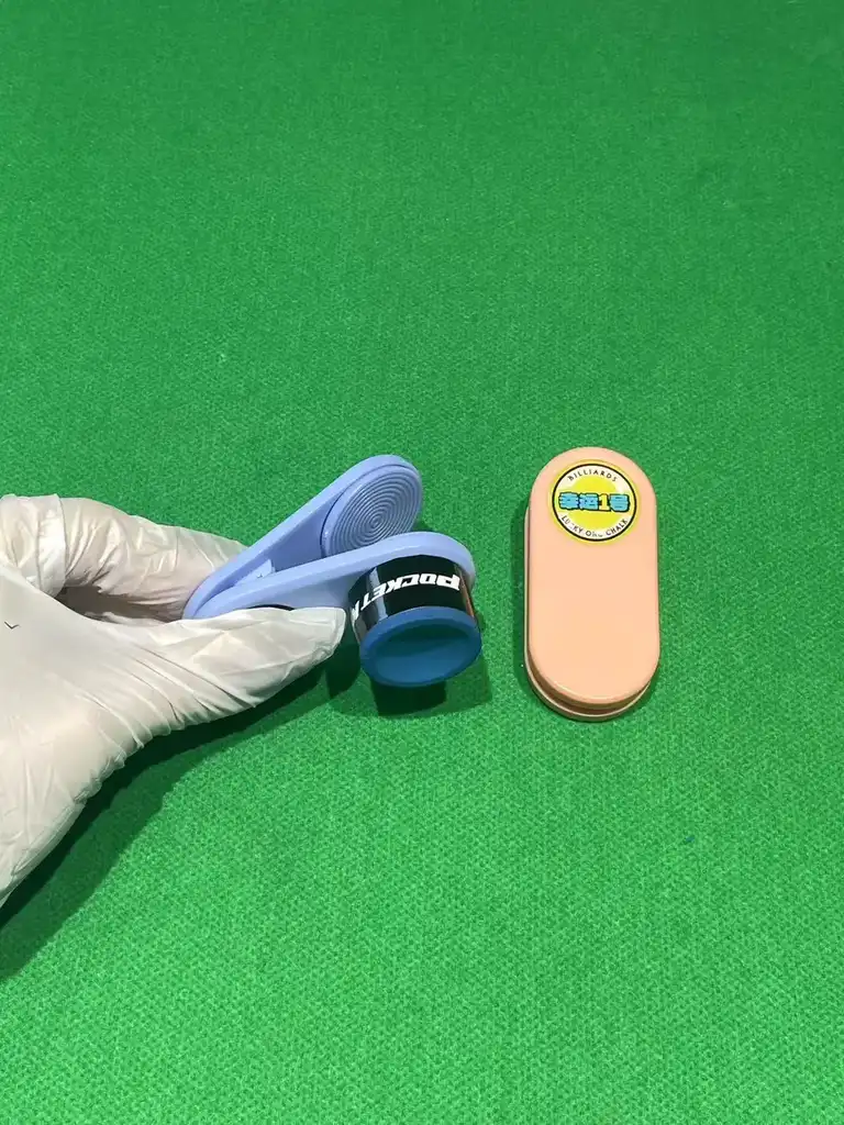 High Quality Blue Pink Plastic Taom Billiard Chalk Holder with Square and Round Clips, photograph 6