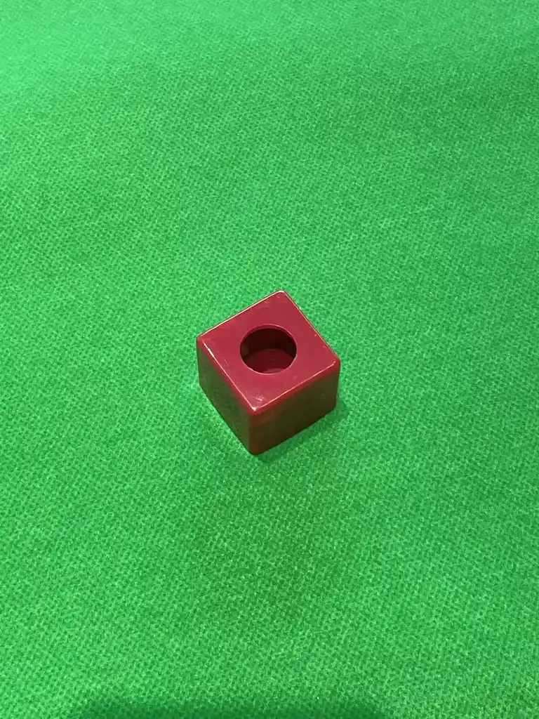Plastic Chalk Holder for Pool Cue – Square Moisture-Proof Chalk Storage Box, Billiard Accessories Wholesale, photograph 2