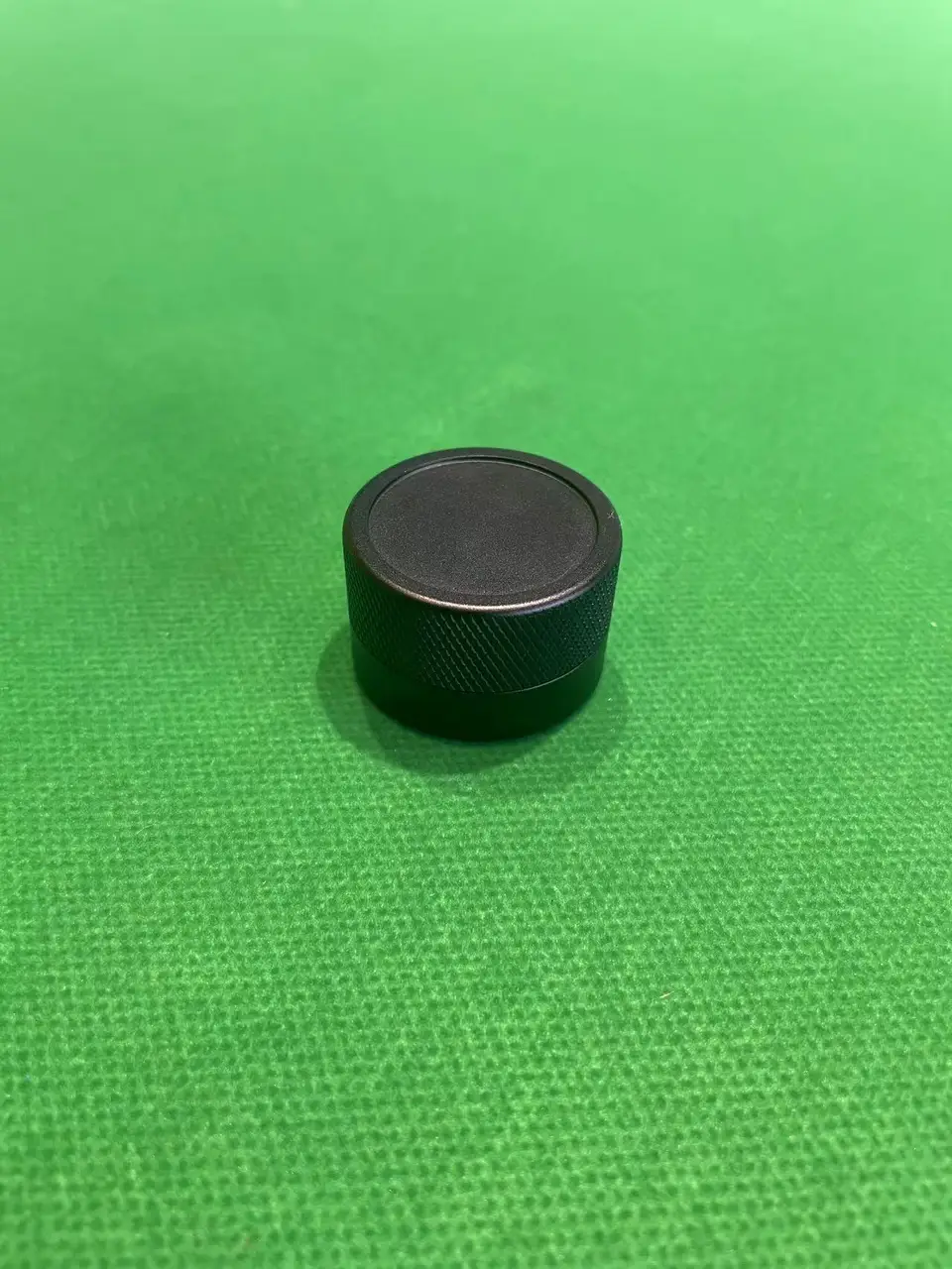 Round Magnetic Billiard Chalk Holder Billiard Chalk Case for Chalk Pool Snooker Accessories, photograph 3