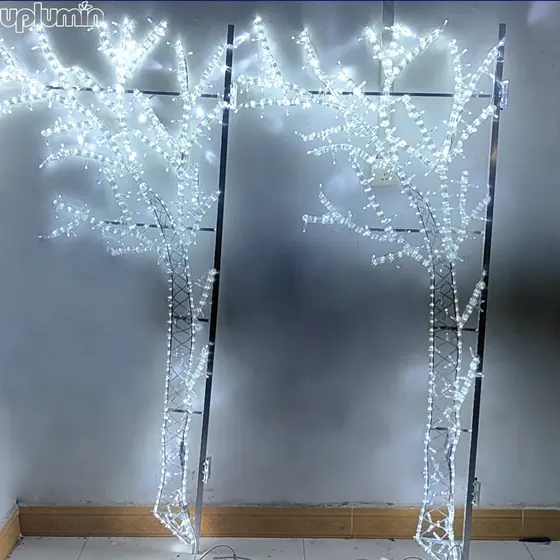 Branch Tree Motif Light detail 1