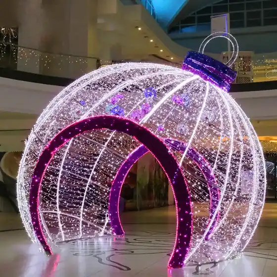 Christmas Bauble Ball Arch Motif Light detail 2
