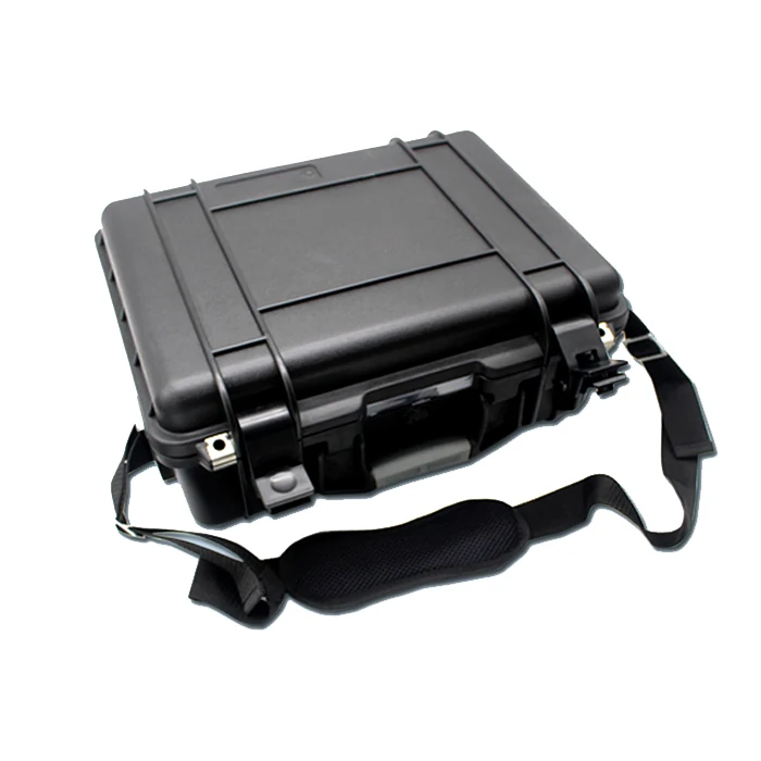 Closed hard case supplied with the 12.6cm VFX ball kit