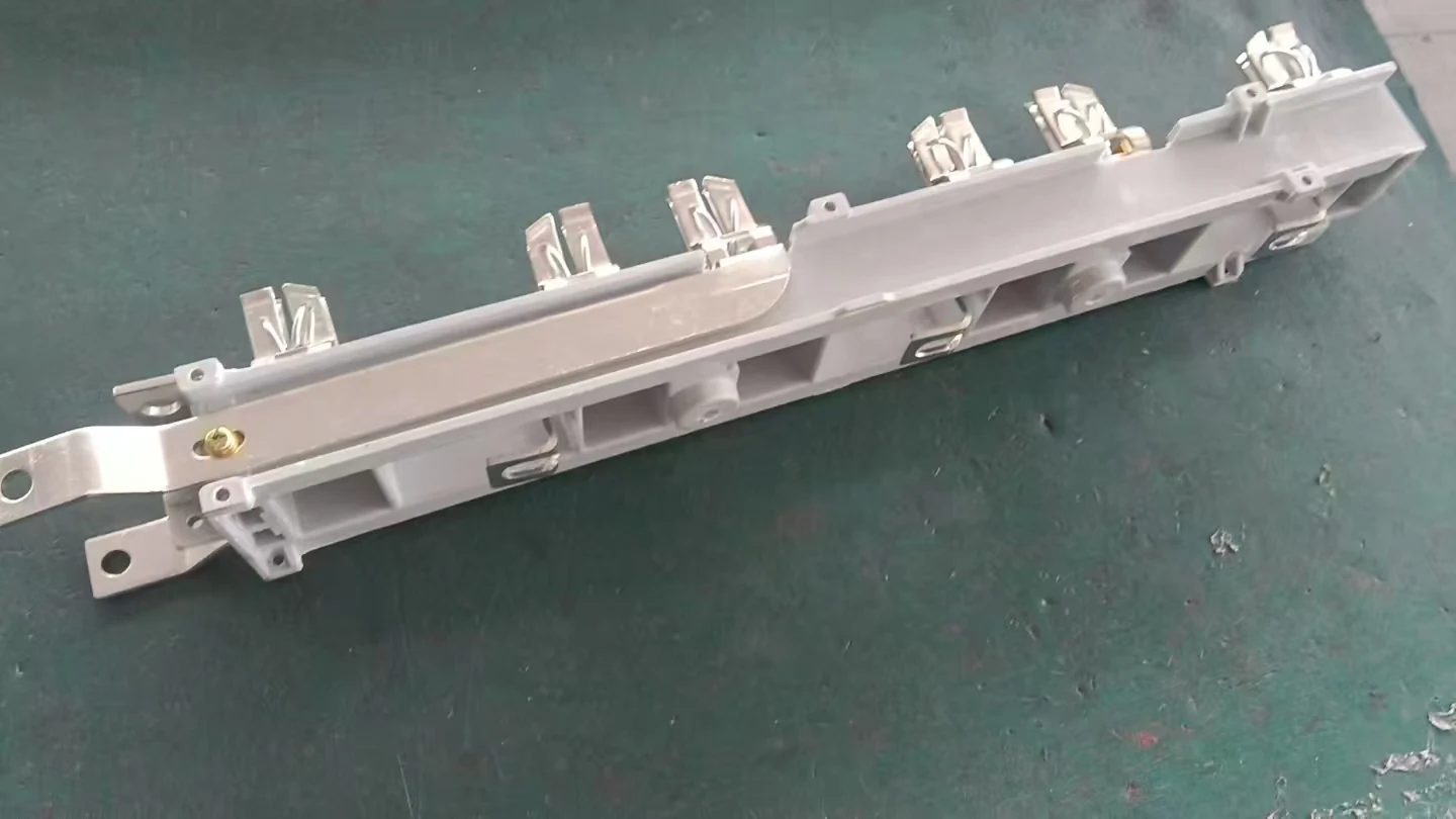 Viccia overhead line material and cable supply