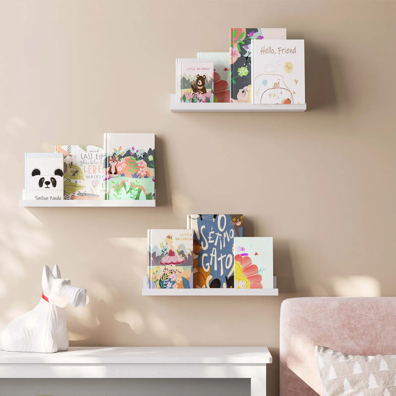 A Set of 3 Wall-mounted Floating Shelves Suitable for Modern Living Rooms and Bathrooms