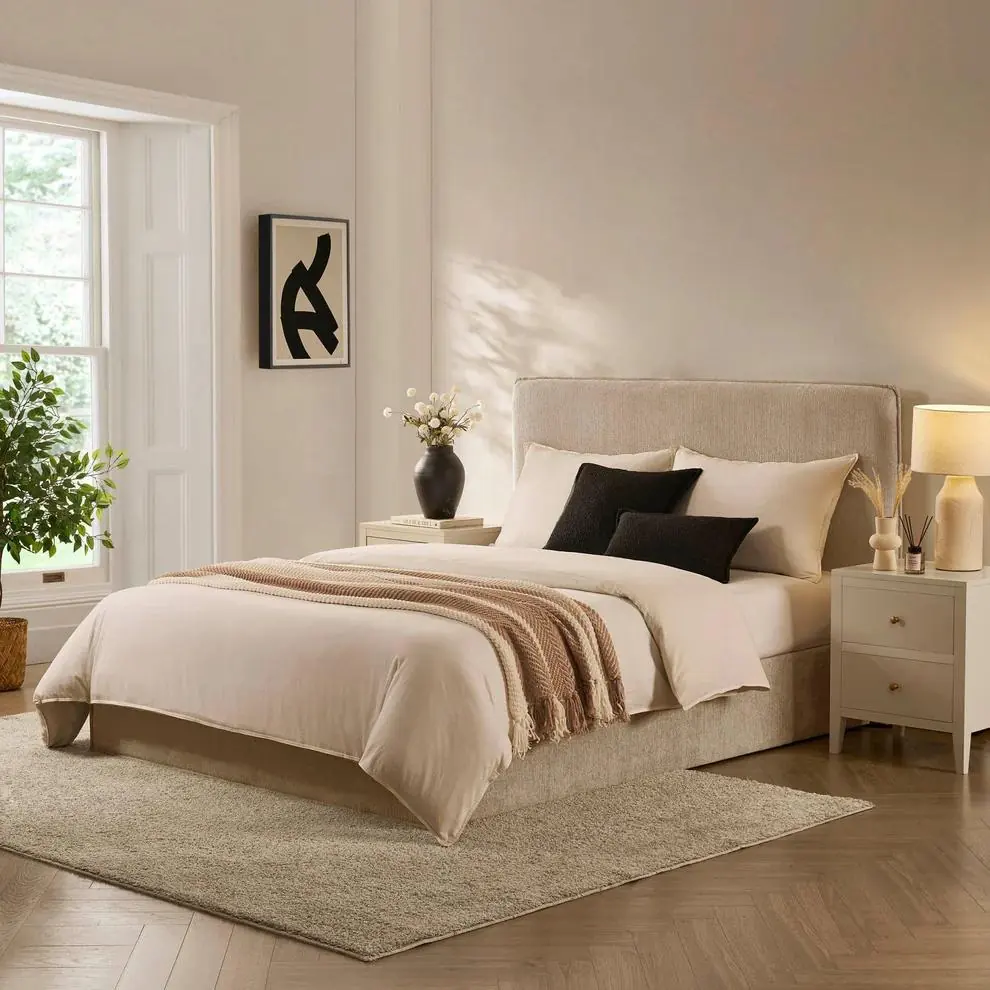 Simple and Comfortable Upholstered Bed