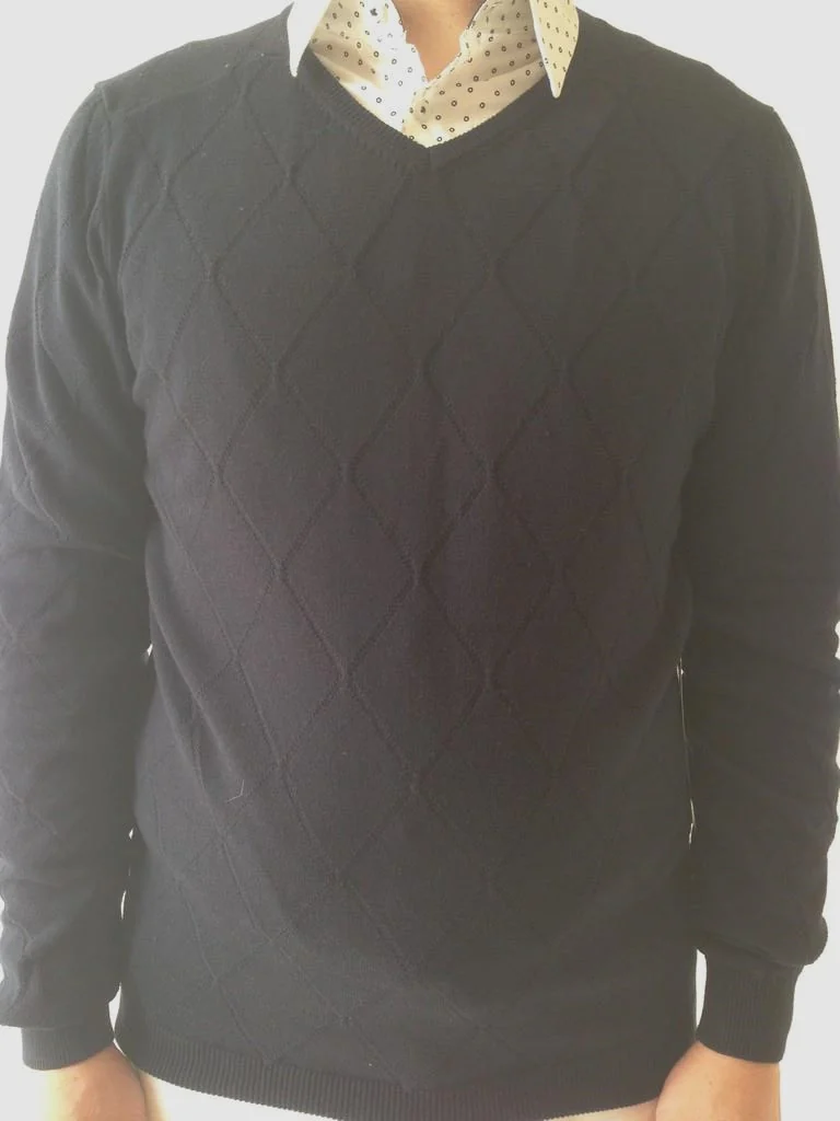 125SAC002 men's knitted sweater in 100% cotton