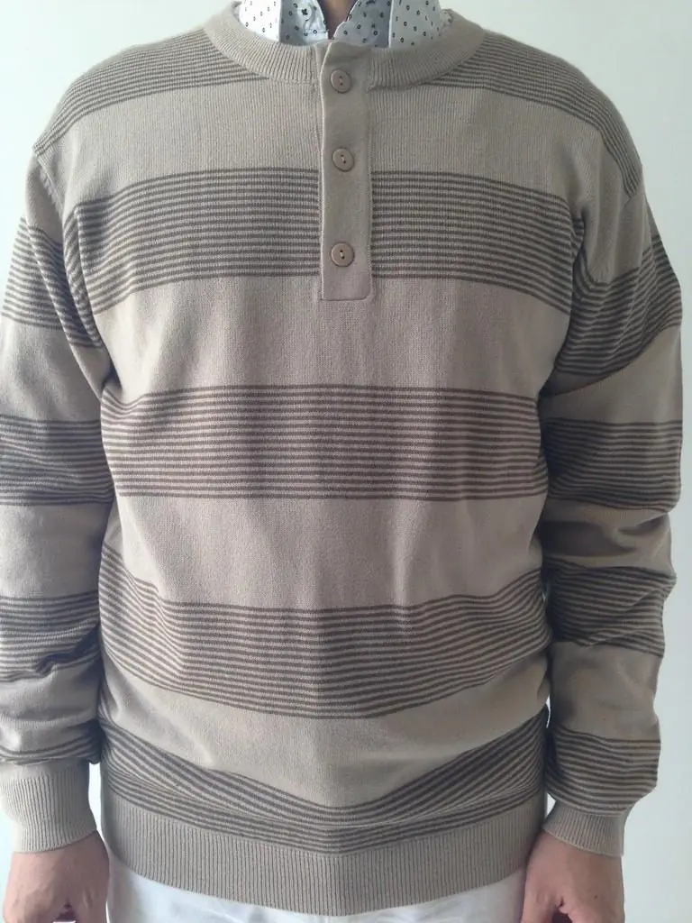 2KMC07 men's knitted sweater in 100% acrylic