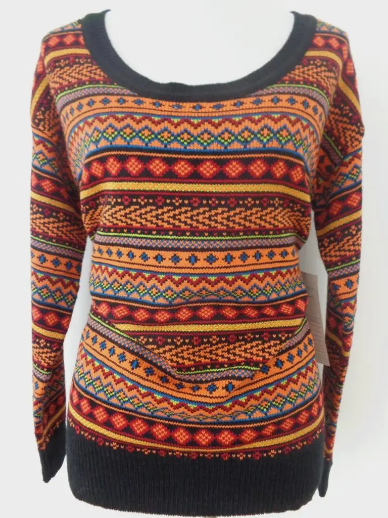 C593E women's knitted sweater in 100% acrylic