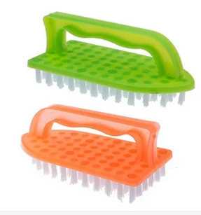 Plastic Handle Cleaning Brush — Household Helpers item WK10094 from Winifer