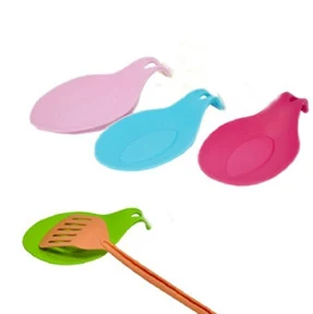 Silicone Bakeware Placemat Coaster Table Mat — Kitchen Helper item WK0128 from Winifer
