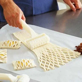 Plastic Baking Pastry Cutters WK0051