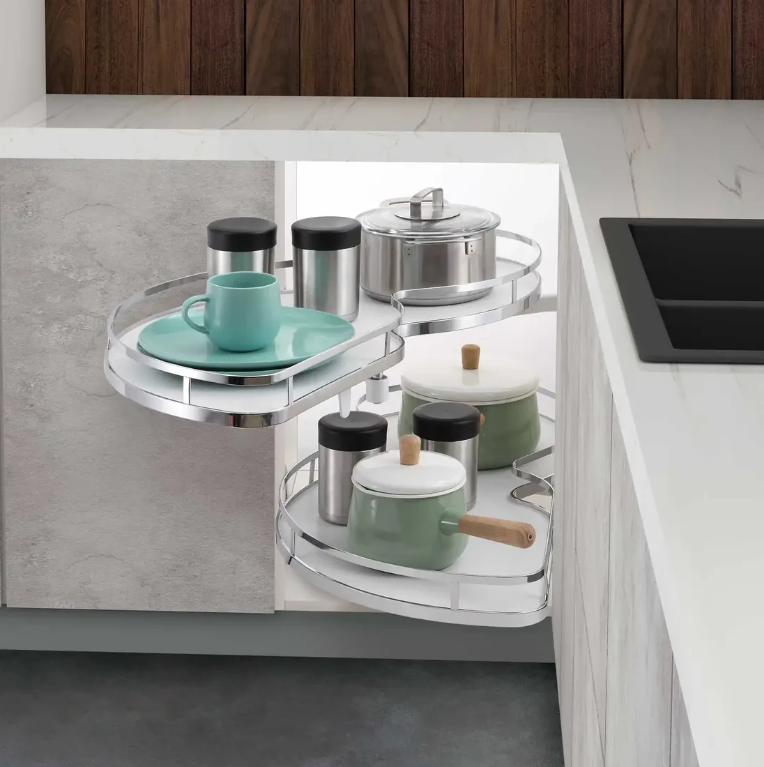 Corner Series Swing Tray 103327