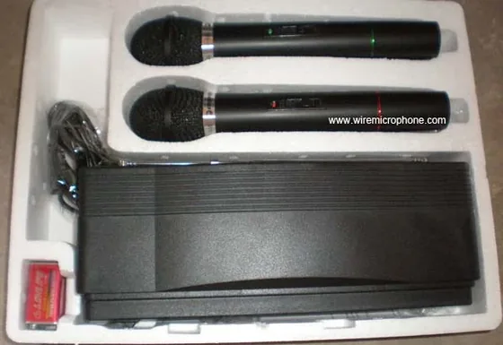 Weymic VHF wireless microphone system with two handheld transmitters and receiver