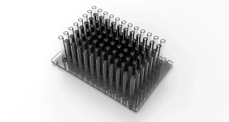 Precision mould core insert with a dense array of machined pins