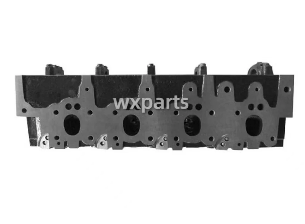 Toyota Hilux 3L Cylinder Head 11101-54131 view 2