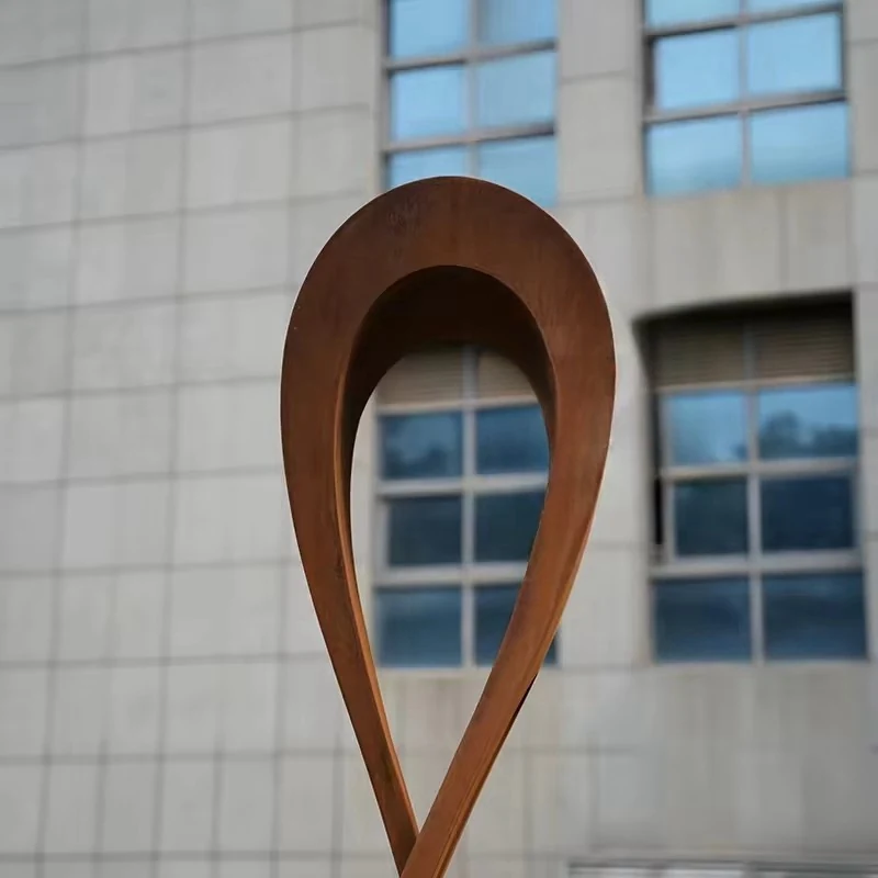 Corten Steel Sculpture Garden Lawn Edging view 4