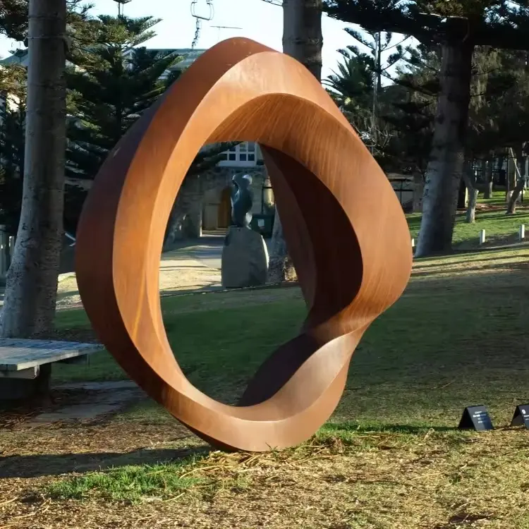 Modern Garden Outdoor Decoration Abstract Art Metal Statue view 3