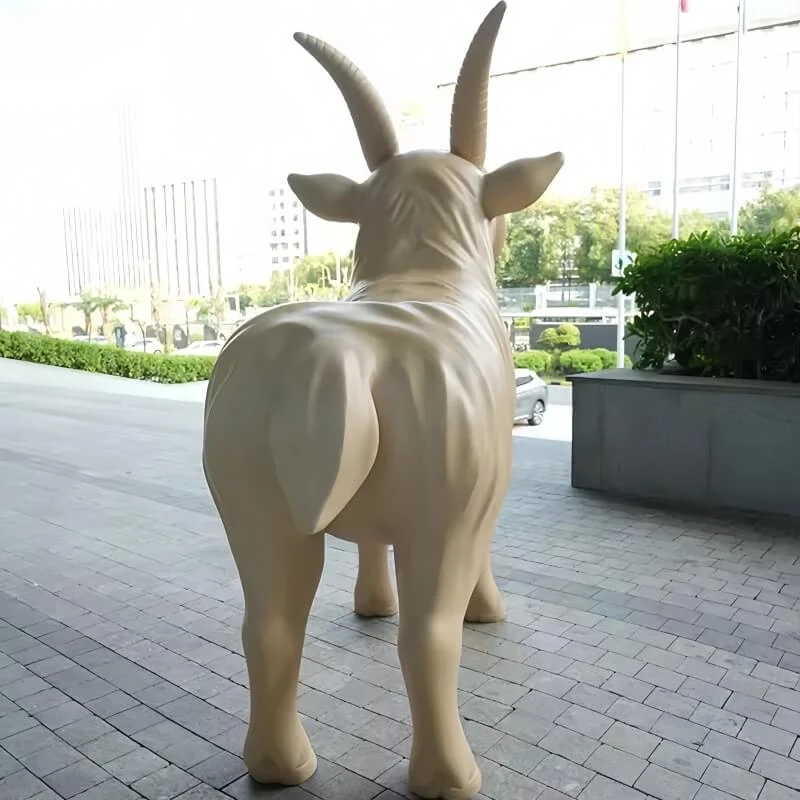 Modern Large-Scale Animal Cartoon Outdoor Decorative Fiberglass Resin Goat Figure view 7